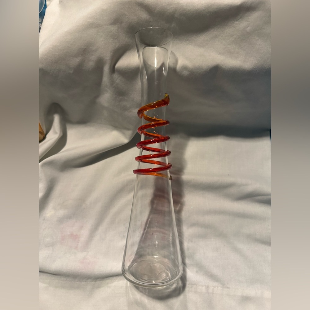MCM vase w/ applied cadmium glass rigaree serpent fluoresces w/ black light